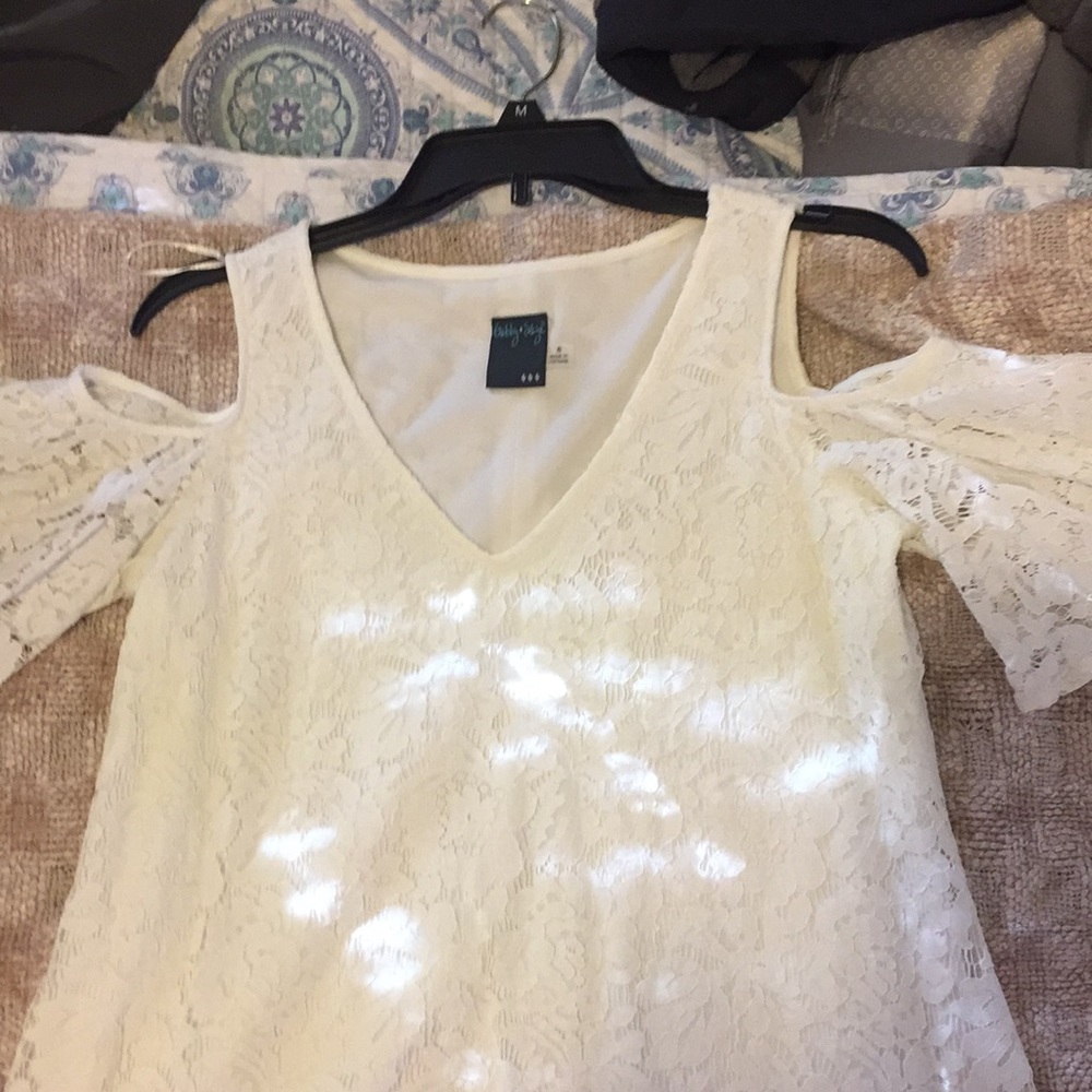 Gabby Skye white floral dress